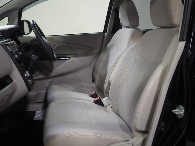 デイズＳ４ＷＤ　夏冬タイヤ　ＣＤチューナー　リモコンエンジンスターター　電動格納ドアミラー　アイドリングストップ　ＶＤＣ（横滑り抑制機能）（北海道）の中古車