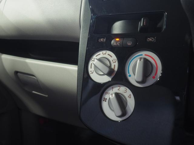 デイズＳ４ＷＤ　夏冬タイヤ　ＣＤチューナー　リモコンエンジンスターター　電動格納ドアミラー　アイドリングストップ　ＶＤＣ（横滑り抑制機能）（北海道）の中古車