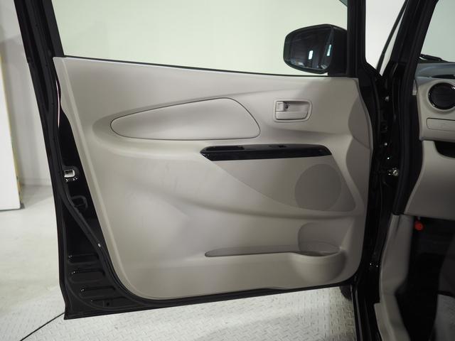 デイズＳ４ＷＤ　夏冬タイヤ　ＣＤチューナー　リモコンエンジンスターター　電動格納ドアミラー　アイドリングストップ　ＶＤＣ（横滑り抑制機能）（北海道）の中古車