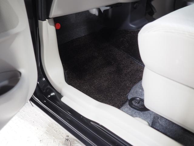 デイズＳ４ＷＤ　夏冬タイヤ　ＣＤチューナー　リモコンエンジンスターター　電動格納ドアミラー　アイドリングストップ　ＶＤＣ（横滑り抑制機能）（北海道）の中古車