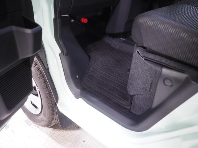 ハイゼットカーゴクルーズパートタイム４ＷＤ　両側スライドドア　キーフリーシステム　電動格納ドアミラー　パワーウィンドウ　前後コーナーセンサー　アイドリングストップ　ＶＳＣ（横滑り抑制機能）（北海道）の中古車