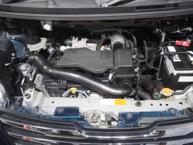 トールカスタムＧ　リミテッド　ＳＡIII４ＷＤ　夏冬タイヤ　両側パワースライドドア　ダイハツ純正ナビ　パノラマモニター　ドライブレコーダー　リモコンエンジンスターター　ＥＴＣ車載器　運転席助手席シートヒーター　アイドリングストップ（北海道）の中古車