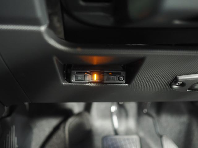ロッキープレミアムＧ２ＷＤ　ハイブリッド　夏冬タイヤ　ダイハツ純正ナビ　パノラマモニター　ＥＴＣ車載器　クルーズコントロール　シートヒーター　コーナーセンサー　オートエアコン　アルミホイール（北海道）の中古車