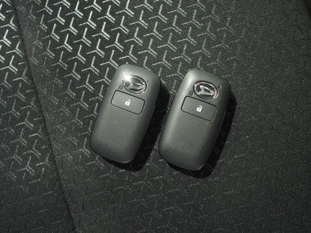 ロッキープレミアムＧ４ＷＤ　ダイハツ純正ナビ　バックモニター　リモコンエンジンスターター　クルーズコントロール　ＬＥＤヘッドライト　運転席助手席シートヒーター　電動パーキングブレーキ　アイドリングストップ（北海道）の中古車