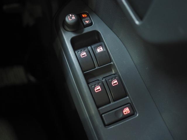 ウェイクＬリミテッドＳＡIII４ＷＤ　夏冬タイヤ　両側パワースライドドア　ダイハツ純正ナビ　パノラマモニター　リモコンエンジンスターター　運転席シートヒーター　ＬＥＤヘッドライト　オートライト　オートエアコン　アイドリングストップ（北海道）の中古車
