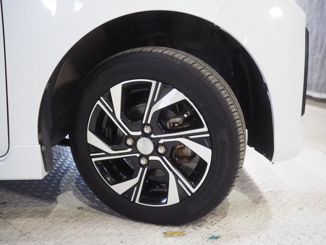 タントカスタムＸ４ＷＤ　両側パワースライドドア　カーナビ　バックモニター　キーフリーシステム　ＬＥＤヘッドライト　前後コーナーセンサー　運転席助手席シートヒーター　オートエアコン　アイドリングストップ　アルミホイール（北海道）の中古車