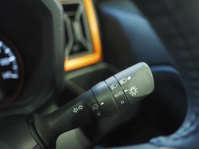 タフトＧ４ＷＤ　ガラスルーフ　ダイハツ純正ナビ　バックモニター　運転席助手席シートヒーター　電動パーキングブレーキ　オートエアコン　前後コーナーセンサー　キーフリーシステム　アイドリングストップ（北海道）の中古車