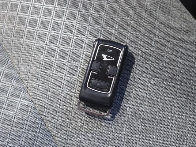 タントX4WD ダイハツ純正ナビ リモコンエンジンスターター 両側スライドドア左電動 運転席助手席シートヒーター バックモニター オートエアコン オートライト LEDヘッドライト アイドリングストップ(北海道)の中古車