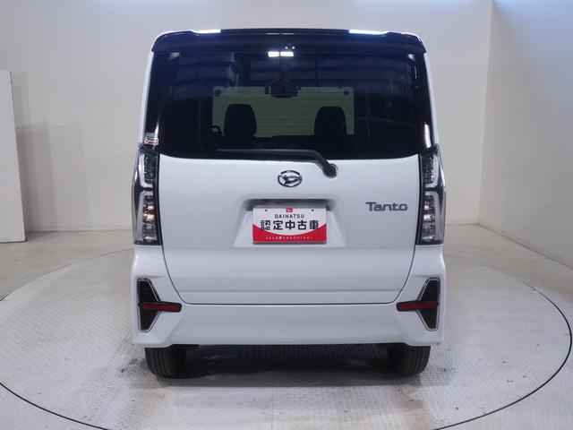 タントカスタムXスタイルセレクション4WD ダイハツ純正ナビ 夏冬タイヤ リモコンエンジンスターター ナビ連動ドライブレコーダー LEDヘッドライト オートライト オートエアコン 運転席助手席シートヒーター アイドリングストップ(北海道)の中古車