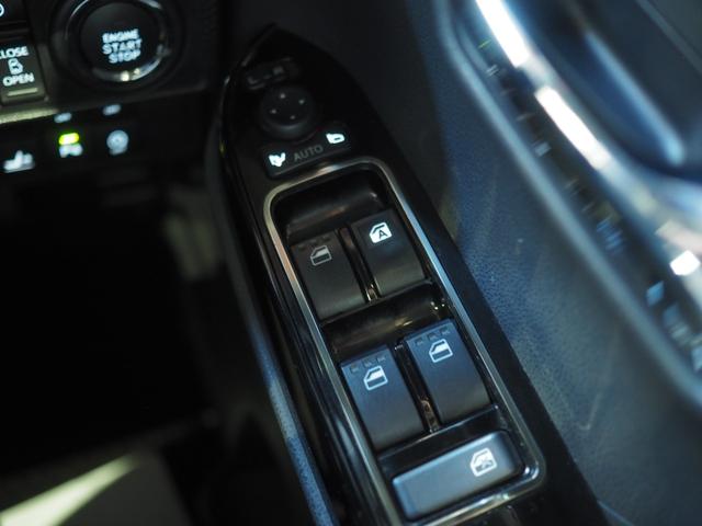 タントカスタムX4WD 両側パワースライドドア ダイハツ純正ナビ バックモニター リモコンエンジンスターター LEDヘッドライト オートライト オートエアコン 前後コーナーセンサー 運転席助手席シートヒーター(北海道)の中古車