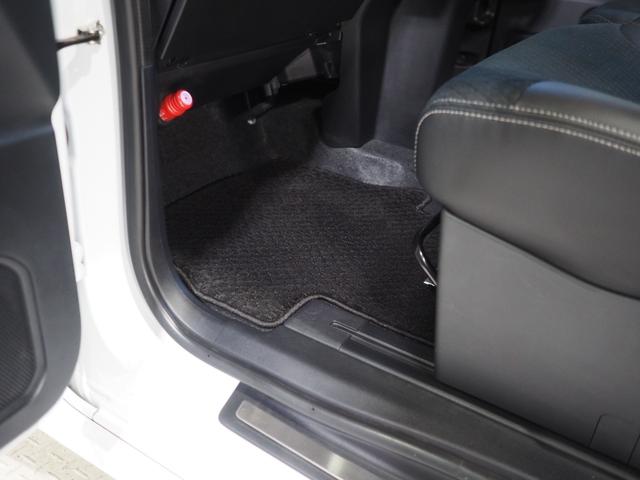 タントカスタムX4WD 両側パワースライドドア ダイハツ純正ナビ バックモニター リモコンエンジンスターター LEDヘッドライト オートライト オートエアコン 前後コーナーセンサー 運転席助手席シートヒーター(北海道)の中古車