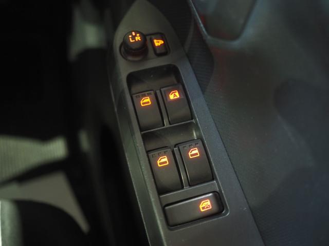ミライースＸ　ＳＡIII４ＷＤ　ＤＶＤオーディオ　バックモニター　リモコンエンジンスターター　キーレスエントリー　前後コーナーセンサー　ＬＥＤヘッドライト　デジタルメーター　アイドリングストップ　ＶＳＣ（横滑り抑制機能）（北海道）の中古車