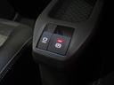 ４ＷＤ　ガラスルーフ　ＬＥＤヘッドライト　オートライト　オートエアコン　オーディオレス　運転席助手席シートヒーター　電動パーキングブレーキ　アイドリングストップ　ＶＳＣ（横滑り抑制機能）（北海道）の中古車