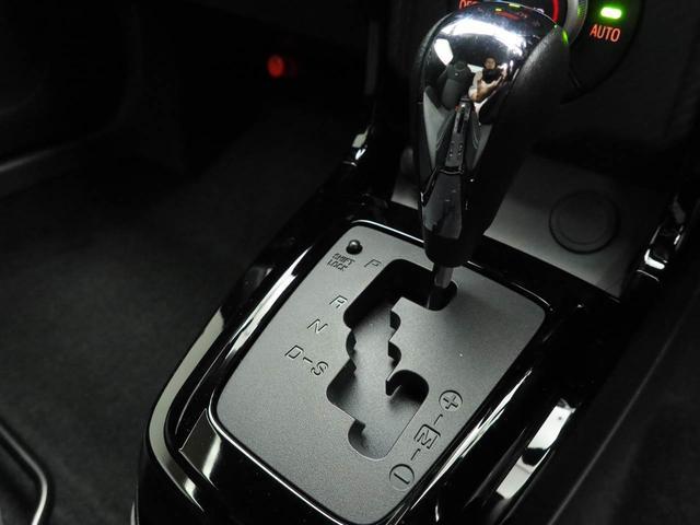 コペンＧＲ　スポーツ　ターボ車　アルミホイール　ＬＥＤヘッドライトキーフリー　イモビライザー　アイドリングストップ　ターボ車　アルミホイール　ＬＥＤヘッドライト　ワンオーナー　禁煙車（愛知県）の中古車