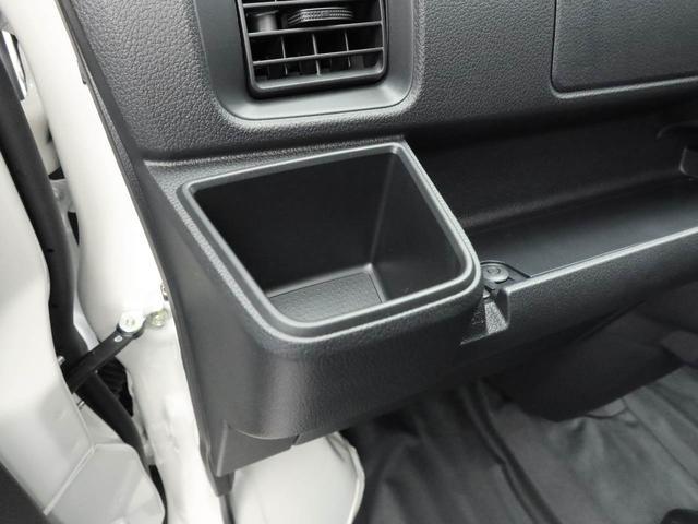 ハイゼットカーゴＤＸワンオーナー　衝突回避支援ブレーキ　車線逸脱警報　ミッション車　ＡＭ／ＦＭラジオチューナー　エアコン　リヤワイパー　アイドリングストップ　エアバック　ＡＢＳ　ＣＶＴ（愛知県）の中古車