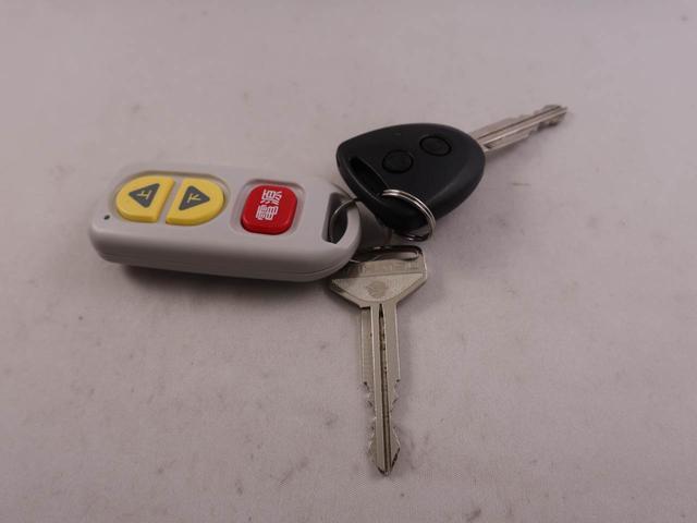 ムーヴＬ　ＣＤチューナー　キーレス　福祉車両　ワンオーナー　禁煙車ＣＤチューナー　キーレス　福祉車両　ワンオーナー　禁煙車（愛知県）の中古車