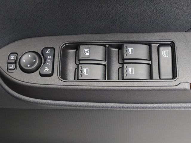 タントファンクロス　両側電動スライドドア　アルミホイール　禁煙車バックカメラ　キーフリー　イモビライザー　アイドリングストップ　両側電動スライドドア　アルミホイール　ＬＥＤヘッドライト　ワンオーナー　禁煙車（愛知県）の中古車