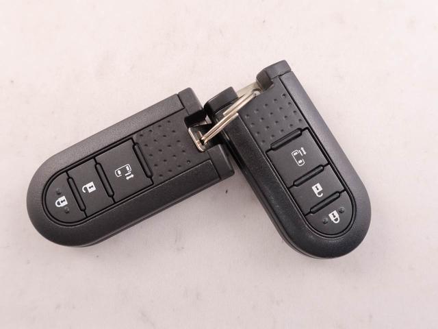 タントＸミラクルオープンドア　　オーディオレス（愛知県）の中古車