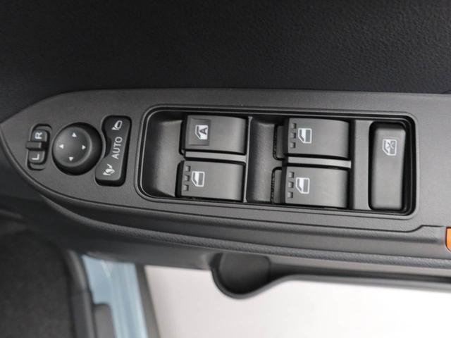 タントファンクロス　オーディオレス　バックカメラオーディオレス　バックカメラ　電子パーキング　ＬＥＤヘッドライト　両側電動スライドドア　キーフリー（愛知県）の中古車