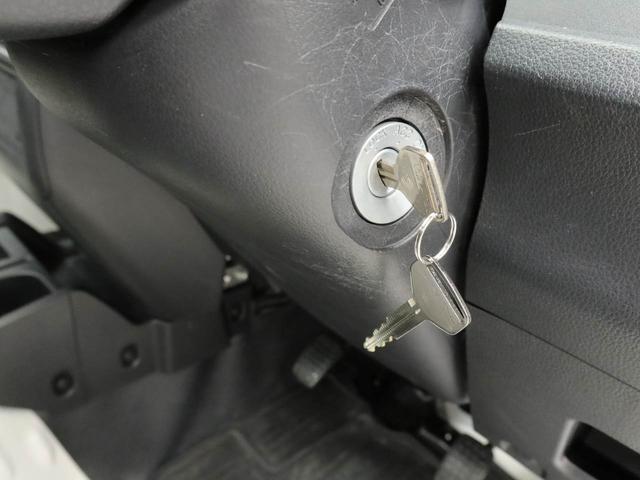 ハイゼットトラックスタンダード　ＭＴ車　ＡＭ／ＡＭ付（愛知県）の中古車