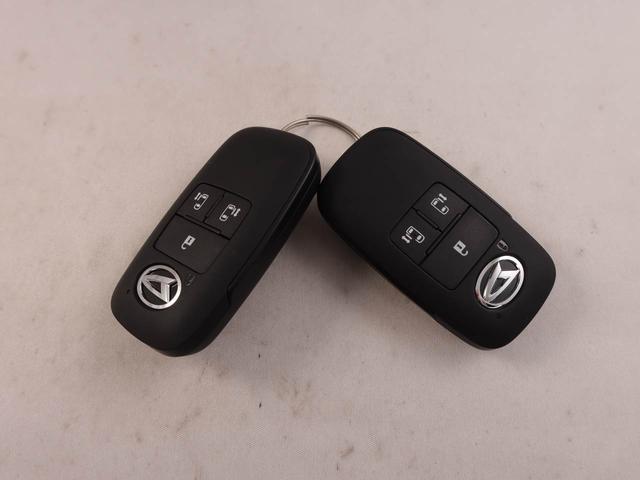 タントファンクロスエアコン　パワステ　パワーウィンドウ　ＡＢＳ　エアバック　キーフリー（愛知県）の中古車