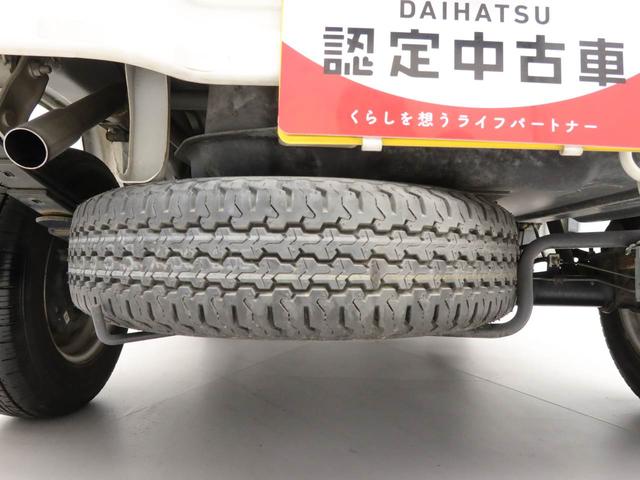 ハイゼットトラックＥＸＴ　パワーウィンドウ　エアコン　４ＷＤパワステ　キーレスエントリー　アシストグリップ　運転席エアバッグ　運転席・助手席サンバイザー　ＡＭ・ＦＭステレオ（愛知県）の中古車