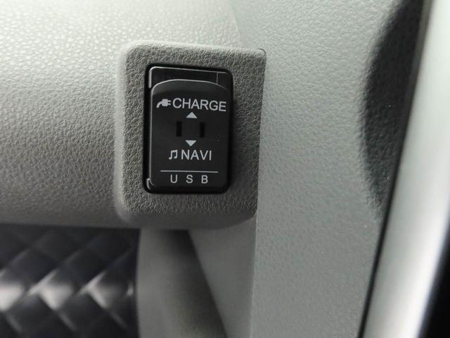 タントカスタムＸセレクション　純正ナビゲーション　ＥＴＣ車載器ワンオーナー　誤発進抑制装置ブレーキ　バックカメラ搭載　スマートキーレス　ＬＥＤヘッドライト（愛知県）の中古車