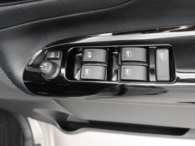 ムーヴキャンバスＬ　ＳＡIII　ナビ　バックカメラ　ＥＴＣ衝突軽減ブレーキ　横滑り防止装置　電動格納ドアミラー　キーレスエントリー　アイドリングストップ　パワステ　エアコン　パワーウィンドウ　盗難警報アラーム（愛知県）の中古車