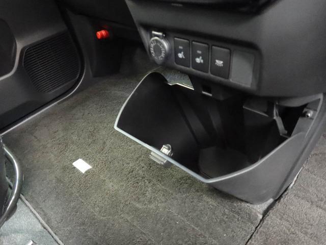 トールカスタムＧ衝突回避支援ブレーキ　車線逸脱警報　ナビ　ドライブレコーダー　ＥＴＣ　バックカメラ　両側電動スライド　ＬＥＤヘッドランプ　アルミホイール　アイドリングストップ　エアバック　ＡＢＳ　ＣＶＴ（愛知県）の中古車
