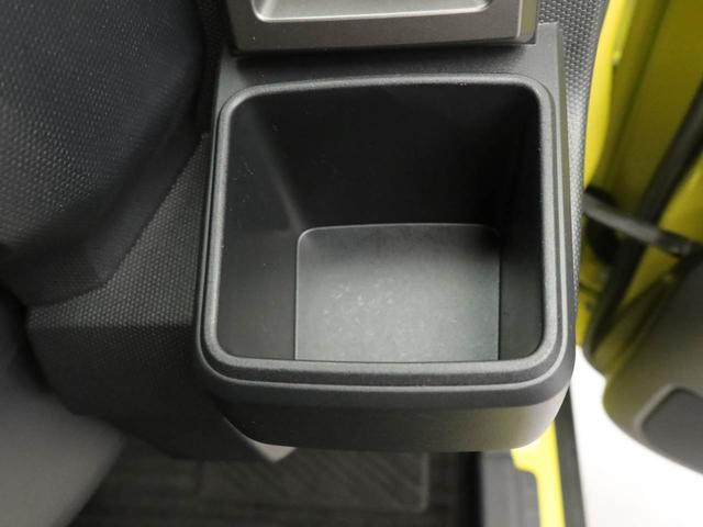 タフトＧターボ　クロムベンチャー　メモリーナビメモリーナビ　バックカメラ　電子パーキング　ＬＥＤヘッドライト　ＥＴＣ　キーフリー（愛知県）の中古車