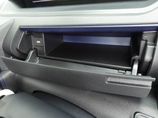 タントＸ　両側電動スライドドア　ＬＥＤヘッドライト　スマートキー衝突軽減ブレーキ　電動格納ドアミラー　プッシュボタンスタート　障害物センサー　電動パーキングブレーキ　オートエアコン　運転席・助手席シートヒーター　盗難防止システム　格納式サンシェード（愛知県）の中古車