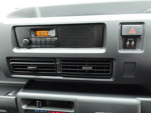 ハイゼットカーゴＤＸ　ＦＭ／ＡＭチューナー　キーレス　ワンオーナー　禁煙車ＦＭ／ＡＭチューナー　キーレス　アイドリングストップ　ワンオーナー　禁煙車（愛知県）の中古車
