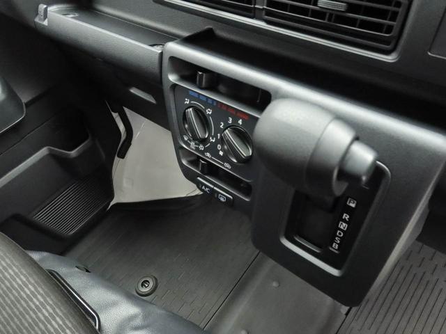 ハイゼットカーゴＤＸ　ＦＭ／ＡＭチューナー　キーレス　ワンオーナー　禁煙車ＦＭ／ＡＭチューナー　キーレス　アイドリングストップ　ワンオーナー　禁煙車（愛知県）の中古車