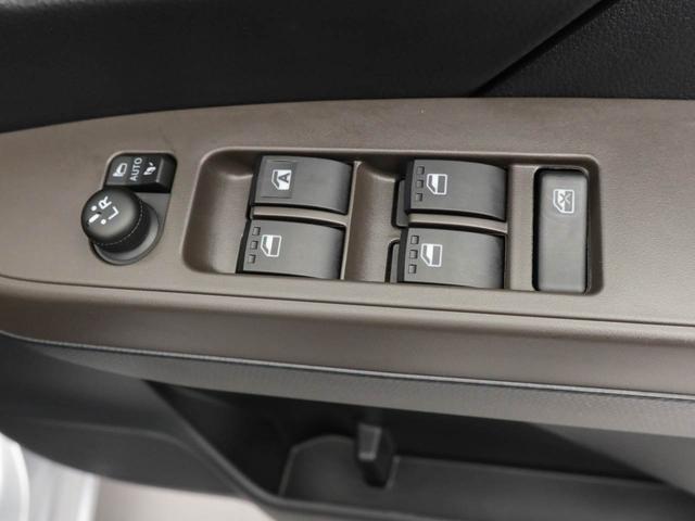 トールＧ　両側電動スライドドア　スマートキー衝突軽減ブレーキ　ＬＥＤヘッドライト　プッシュボタンスタート　障害物センサー　電動格納ドアミラー　オートエアコン　格納式サンシェード（愛知県）の中古車