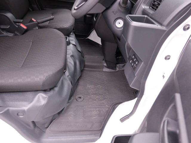 ハイゼットカーゴＤＸエアコン　パワステ　パワーウィンドウ　ＡＢＳ　エアバック（愛知県）の中古車