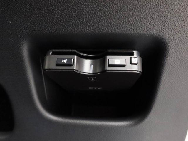ムーヴフロントシートリフト　カスタムＸリミテッドＳＡIII福祉車両　衝突回避支援ブレーキ　車線逸脱警報　バックカメラ　ナビ　ドライブレコーダー　ＥＴＣ　キーフリー　プッシュスタート　ＬＥＤヘッドランプ　アルミホイール　アイドリングストップ　エアバック　ＡＢＳ（愛知県）の中古車