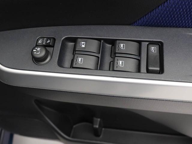 トールカスタムＧ　ＳＡIII　メモリーナビ　バックカメラメモリーナビ　バックカメラ　キーフリー　両側パワースライドドア　リヤプライバシーガラス　リヤサンシャエード　コーナーセンサー　ＬＥＤヘッドライト　オートライト（愛知県）の中古車