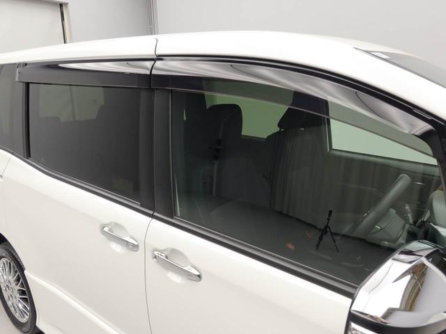 ヴォクシーハイブリッドＺＳ　煌II　メモリーナビ　バックカメラ　ＥＴＣメモリーナビ　バックカメラ　ＥＴＣ　両側パワースライドドア　リヤプライバシーガラス　リヤサンシャエード　ドラレコ　運転席、助手席シートヒーター　オールオートパワーウィンドウ（愛知県）の中古車