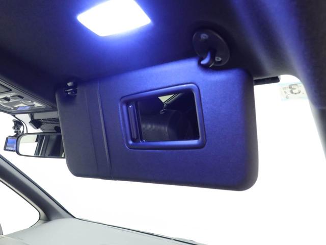 ヴォクシーハイブリッドＺＳ　煌II　メモリーナビ　バックカメラ　ＥＴＣメモリーナビ　バックカメラ　ＥＴＣ　両側パワースライドドア　リヤプライバシーガラス　リヤサンシャエード　ドラレコ　運転席、助手席シートヒーター　オールオートパワーウィンドウ（愛知県）の中古車