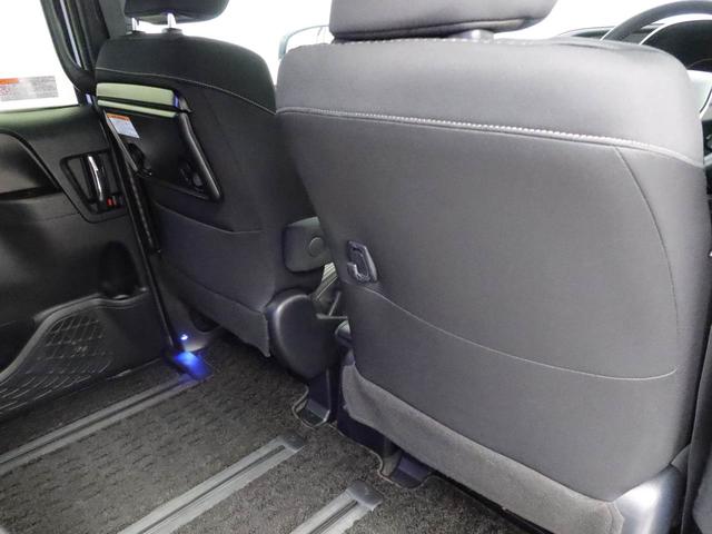 ヴォクシーハイブリッドＺＳ　煌II　メモリーナビ　バックカメラ　ＥＴＣメモリーナビ　バックカメラ　ＥＴＣ　両側パワースライドドア　リヤプライバシーガラス　リヤサンシャエード　ドラレコ　運転席、助手席シートヒーター　オールオートパワーウィンドウ（愛知県）の中古車