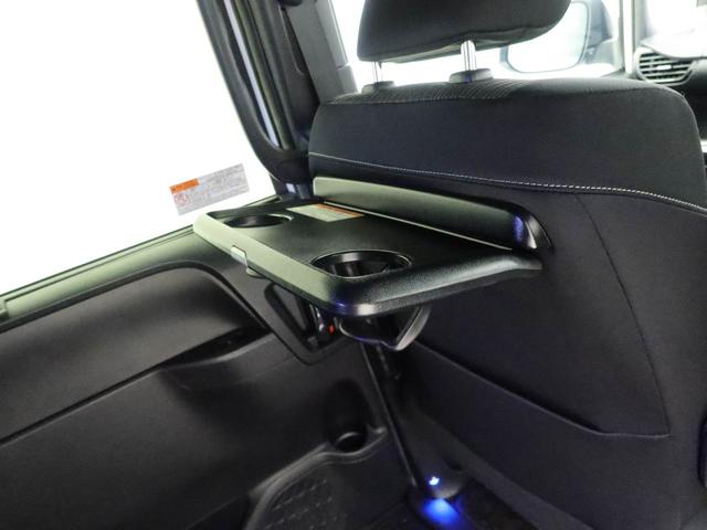 ヴォクシーハイブリッドＺＳ　煌II　メモリーナビ　バックカメラ　ＥＴＣメモリーナビ　バックカメラ　ＥＴＣ　両側パワースライドドア　リヤプライバシーガラス　リヤサンシャエード　ドラレコ　運転席、助手席シートヒーター　オールオートパワーウィンドウ（愛知県）の中古車