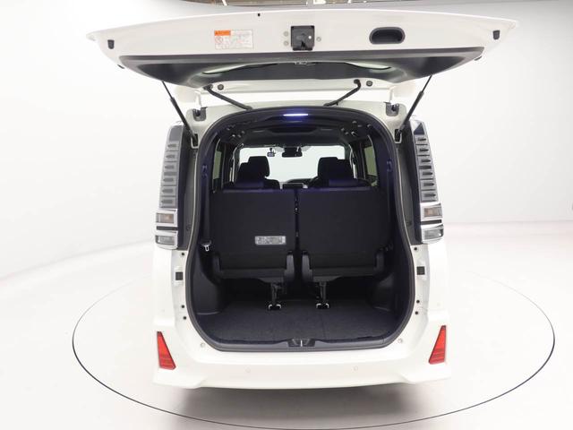 ヴォクシーハイブリッドＺＳ　煌II　メモリーナビ　バックカメラ　ＥＴＣメモリーナビ　バックカメラ　ＥＴＣ　両側パワースライドドア　リヤプライバシーガラス　リヤサンシャエード　ドラレコ　運転席、助手席シートヒーター　オールオートパワーウィンドウ（愛知県）の中古車