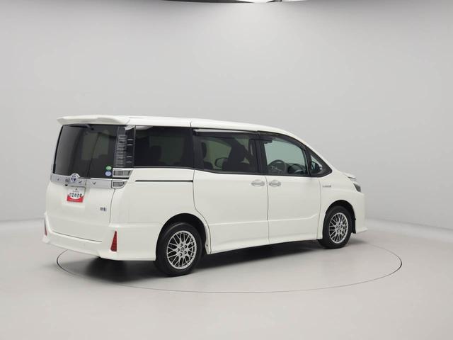 ヴォクシーハイブリッドＺＳ　煌II　メモリーナビ　バックカメラ　ＥＴＣメモリーナビ　バックカメラ　ＥＴＣ　両側パワースライドドア　リヤプライバシーガラス　リヤサンシャエード　ドラレコ　運転席、助手席シートヒーター　オールオートパワーウィンドウ（愛知県）の中古車