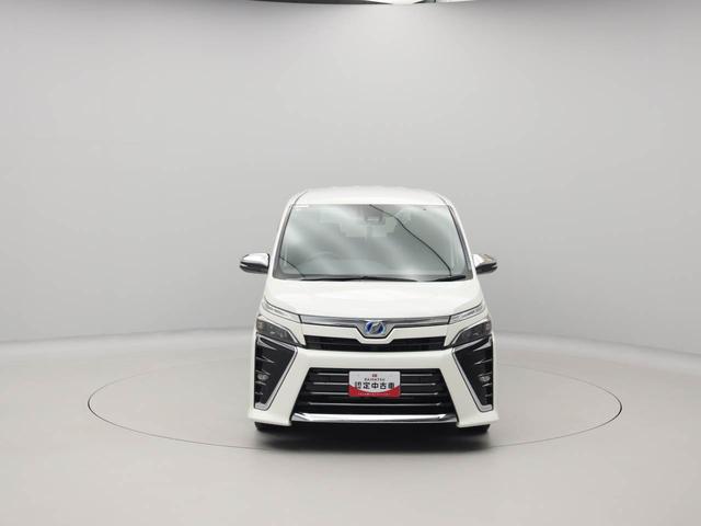 ヴォクシーハイブリッドＺＳ　煌II　メモリーナビ　バックカメラ　ＥＴＣメモリーナビ　バックカメラ　ＥＴＣ　両側パワースライドドア　リヤプライバシーガラス　リヤサンシャエード　ドラレコ　運転席、助手席シートヒーター　オールオートパワーウィンドウ（愛知県）の中古車