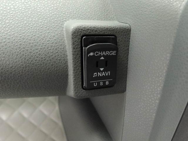 タントＸ　片側電動スライドドア　ナビ　ＥＴＣ　バックカメラナビ　テレビチューナー　ＥＴＣ　バックカメラ　キーフリー　イモビライザー　片側電動スライドドア　アイドリングストップ　ＬＥＤヘッドライト　ワンオーナー　禁煙車（愛知県）の中古車