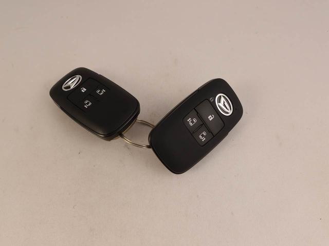 タントカスタムＸエアコン　パワステ　パワーウィンドウ　ＡＢＳ　エアバック　キーフリー（愛知県）の中古車