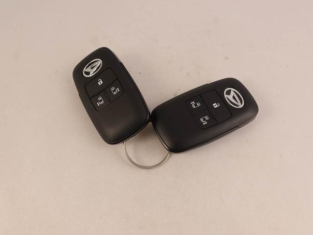 タントカスタムＸエアコン　パワステ　パワーウィンドウ　ＡＢＳ　エアバック　キーレス（愛知県）の中古車