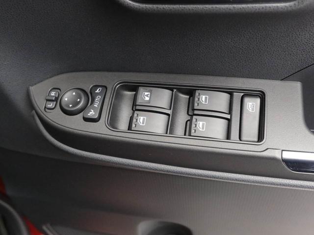 タントカスタムＸワンオーナー　衝突回避支援ブレーキ　車線逸脱警報　バックカメラ　両側電動スライドドア　キーフリー　プッシュスタート　ＬＥＤヘッドランプ　アルミホイール　アイドリングストップ　エアバック　ＡＢＳ　ＣＶＴ（愛知県）の中古車