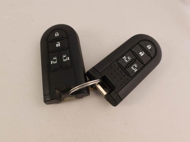 トールカスタムＧ　リミテッドII　ＳＡIII　メモリーナビメモリーナビ　全方位カメラ　ドライブレコーダー　キーフリー　両側電動スライドドア（愛知県）の中古車