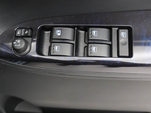 タントカスタムX トップエディションVS SAIII ナビ衝突軽減ブレーキ LEDヘッドライト アルミホイール 電動格納ドアミラー プッシュボタンスタート スマートキー 両側電動スライドドア オートエアコン 運転席シートヒーター 全周囲カメラ ドラレコ(愛知県)の中古車